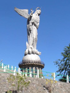 MaryStatue Statue of the Virgin of Quito